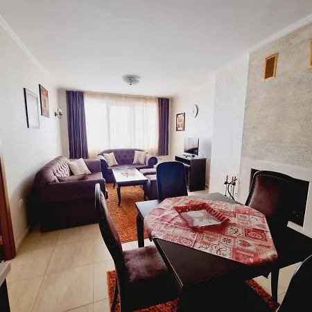 гранд манастира пампорово, двустаен апартамент Deluxe 아파트 팜포로보